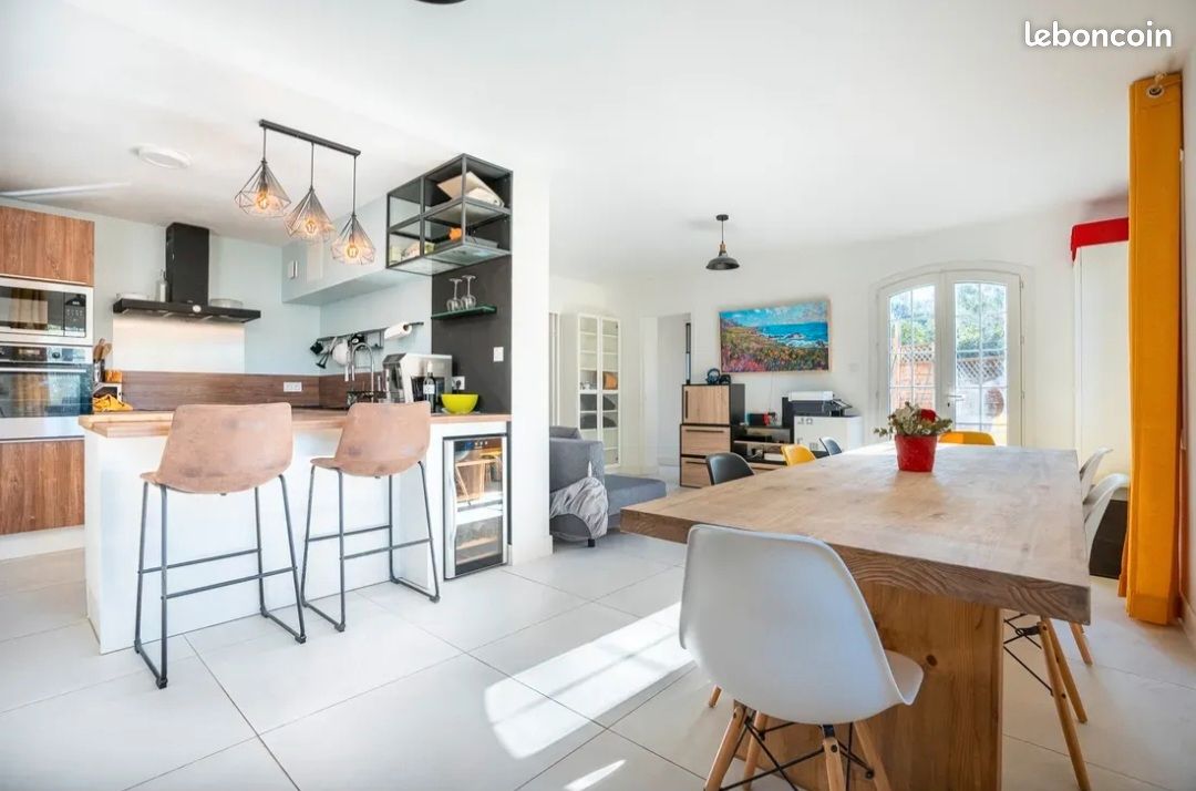 Appartement 3 pièces 77 m² · à Rognes · 77 m² · 330 000 €