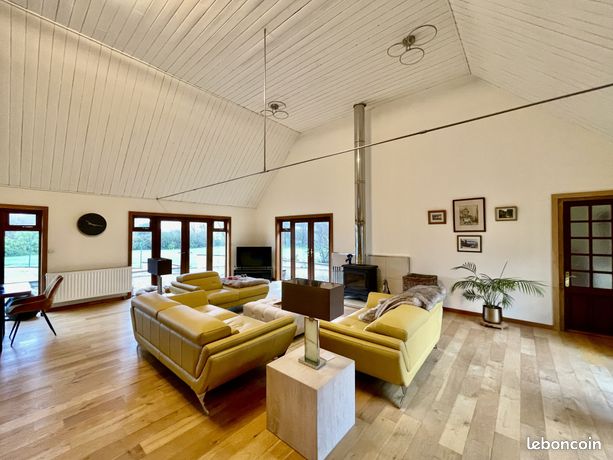 Maison 7 pièces 201 m²