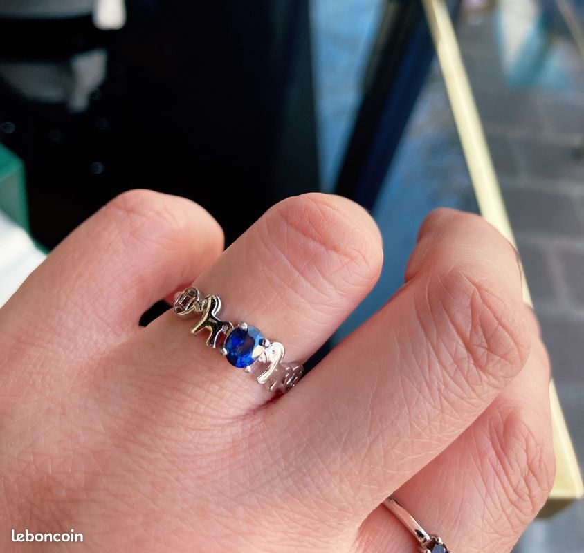 Pont bleu de rêve : Bague en argent sterling avec saphir naturel du Sri Lanka (1,3 carat) Taille réglable, certificat CMA - Montres & Bijoux