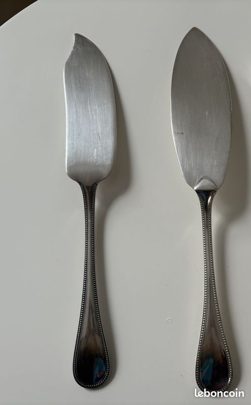 Christofle ménagère modèle Perle 48 pièces