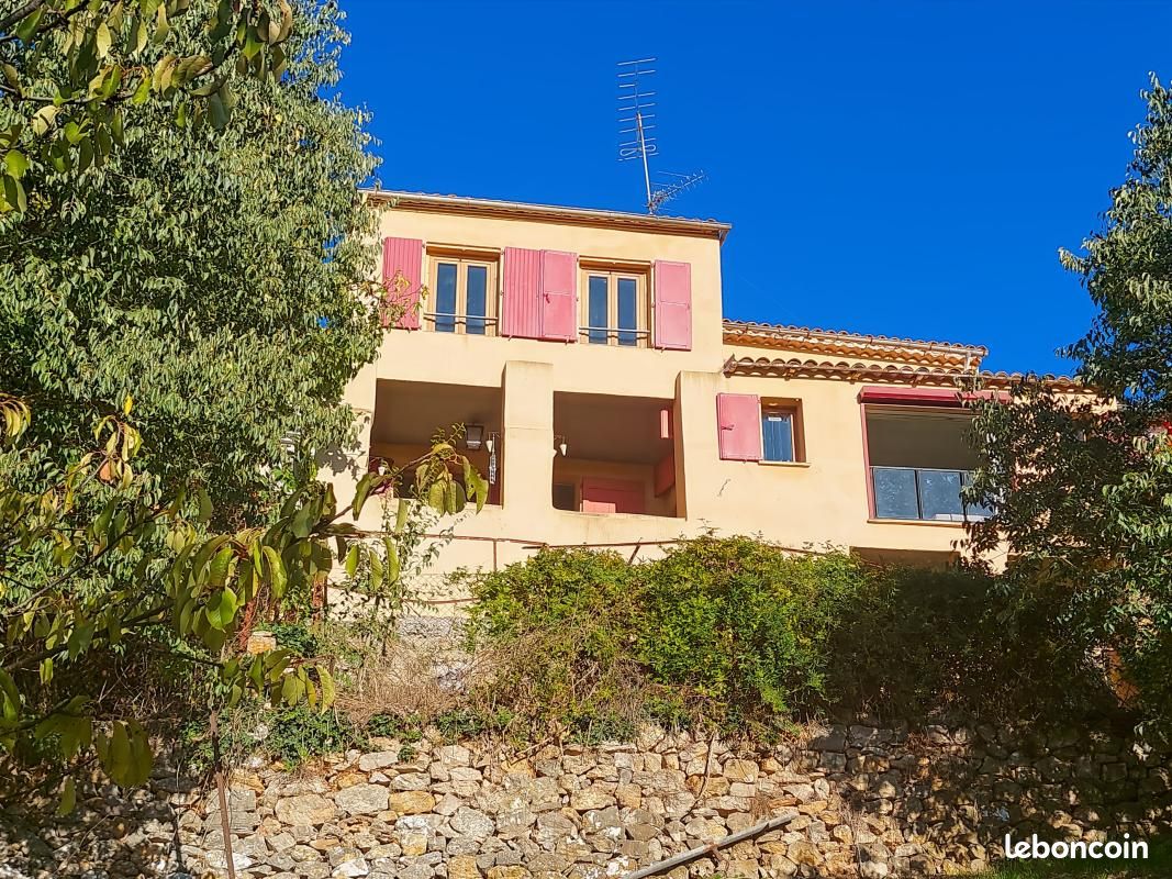 Maison 4 pièces 122 m² · à La Verdière · 122 m² · 325 000 €