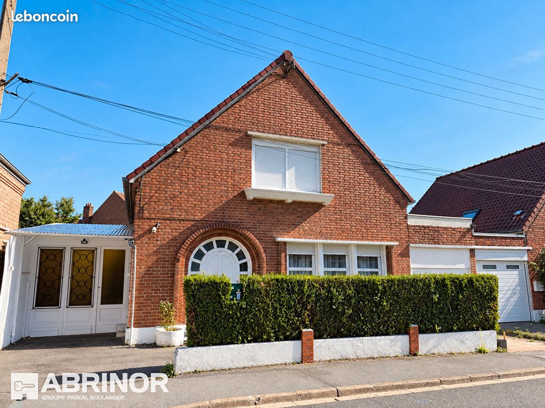 Maison 6 pièces 107 m² · à Mons-en-Barœul · 107 m² · 349 000 €