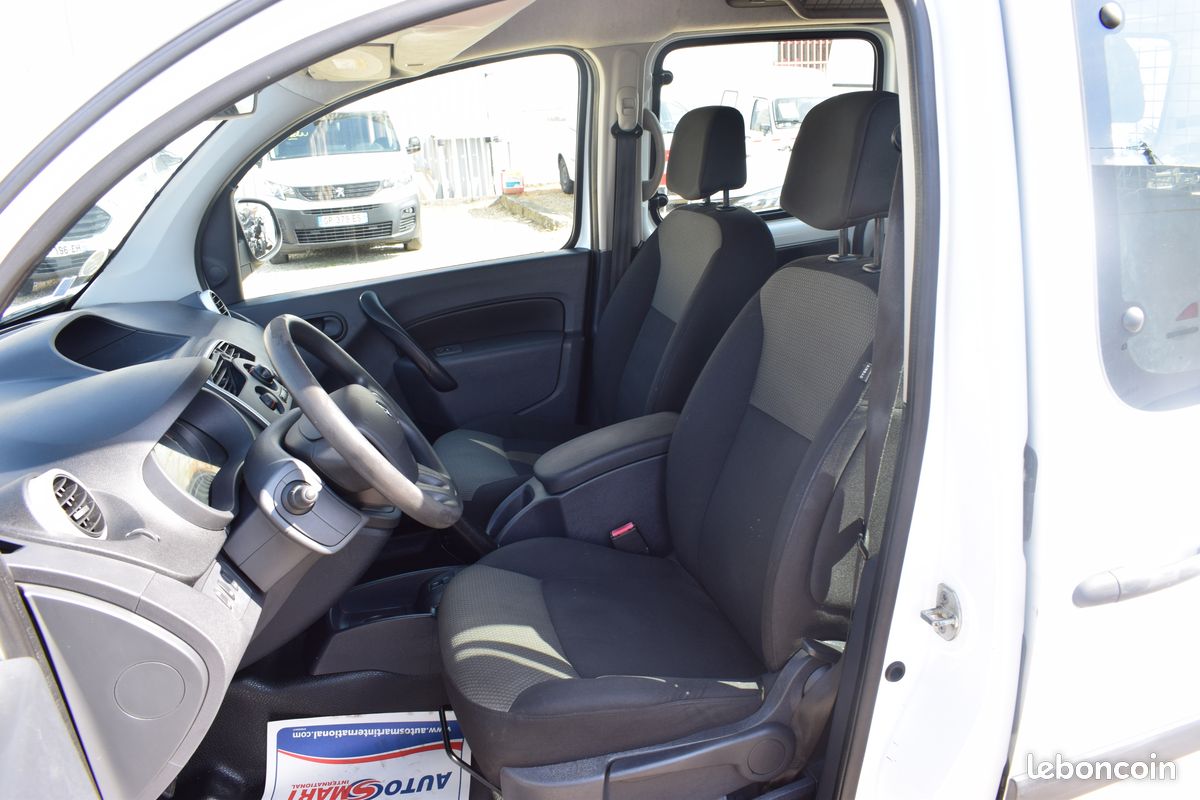 Renault kangoo maxi 1.5dci 110 cabine approfondie 5 places camera (image 8)