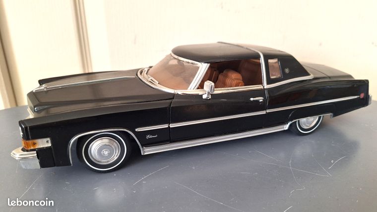 Anson Cadillac Eldorado 1973 – Miniature 1/18 Bleue – Anson Classic 30357