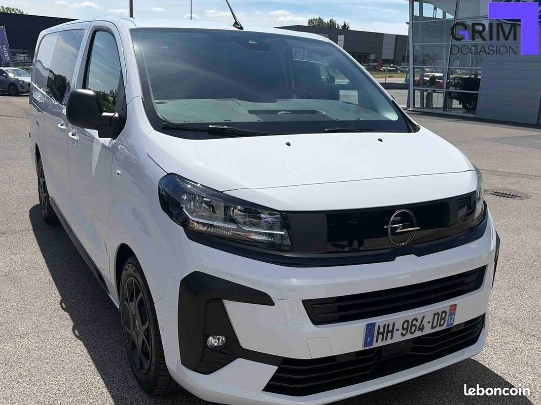 Opel vivaro ca fixe taille xl bluehdi 180 s&s eat8 (image 17)