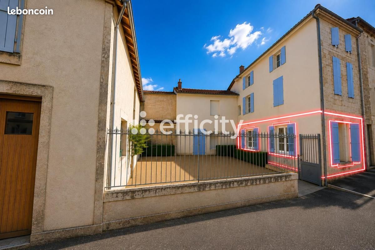 Appartement 3 pièces 51 m² · à Saint-Jean-d'Angély · 51 m² · 108 000 €
