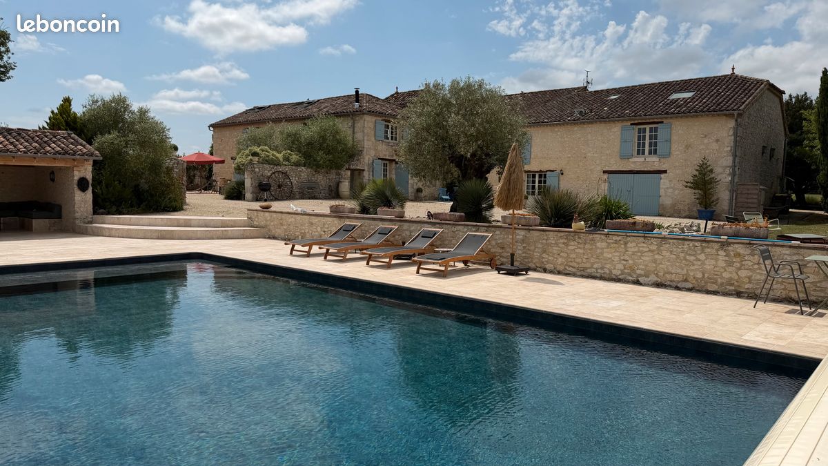 Maison 10 pièces 370 m² · à La Romieu · 370 m² · 975 000 €
