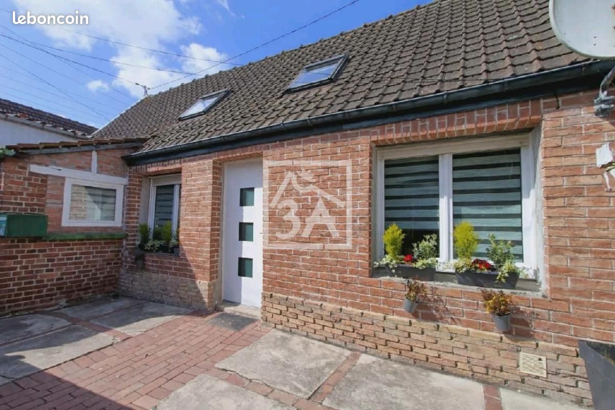 Maison 4 pièces 60 m² · à Lillers · 60 m² · 90 000 €