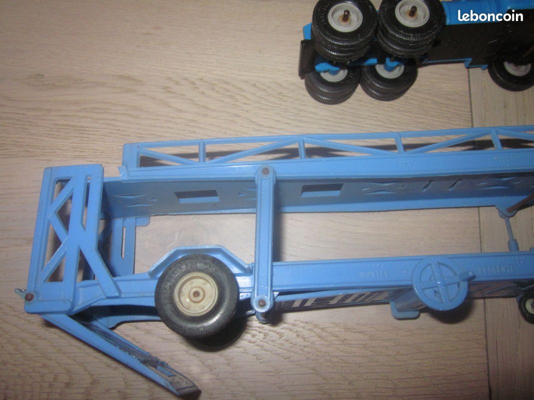 ANCIEN NOREV 1:43 Tracteur Berliet TBO 15 Et Remorque Rhodialite Type 9