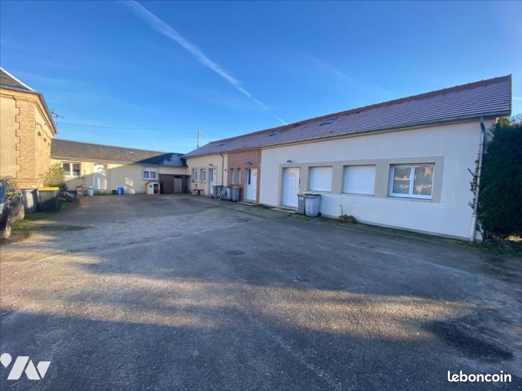 Immeuble 4 pièces 346 m² · à Grand Bourgtheroulde · 346 m² · 568 000 €