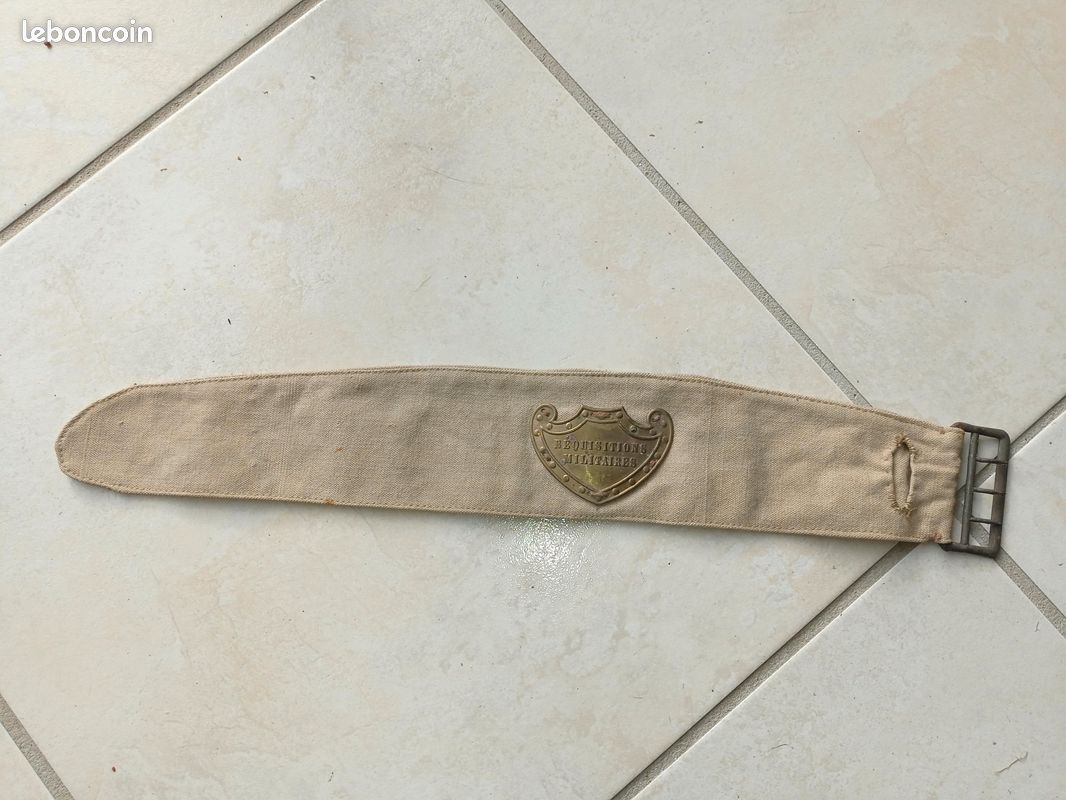 Militaria - Ancien brassard Réquisitions Militaires - WW1-WW2 (image 1)
