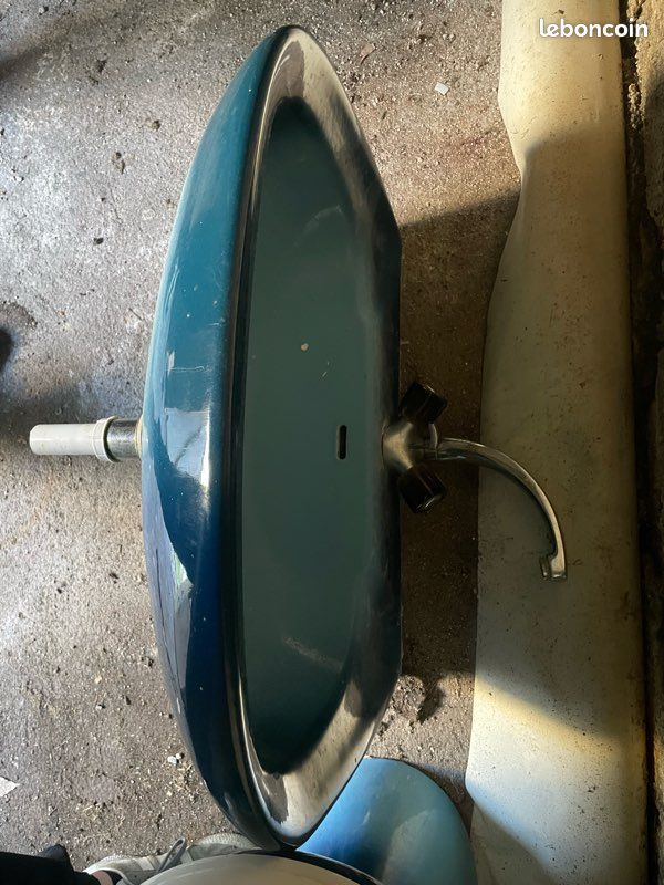 Ensemble lavabo WC bleu (image 3)