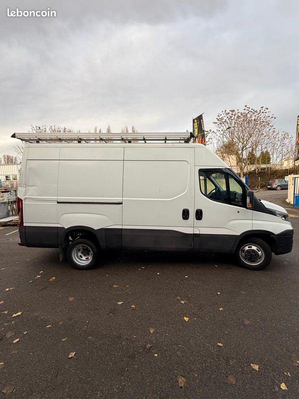 Iveco daily 35c14 avec la galerie sur le toit (image 4)
