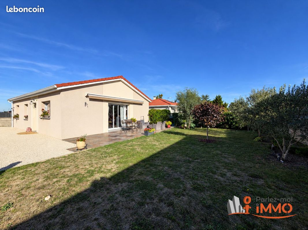Maison 5 pièces 90 m² · à Chambéon · 90 m² · 235 000 €