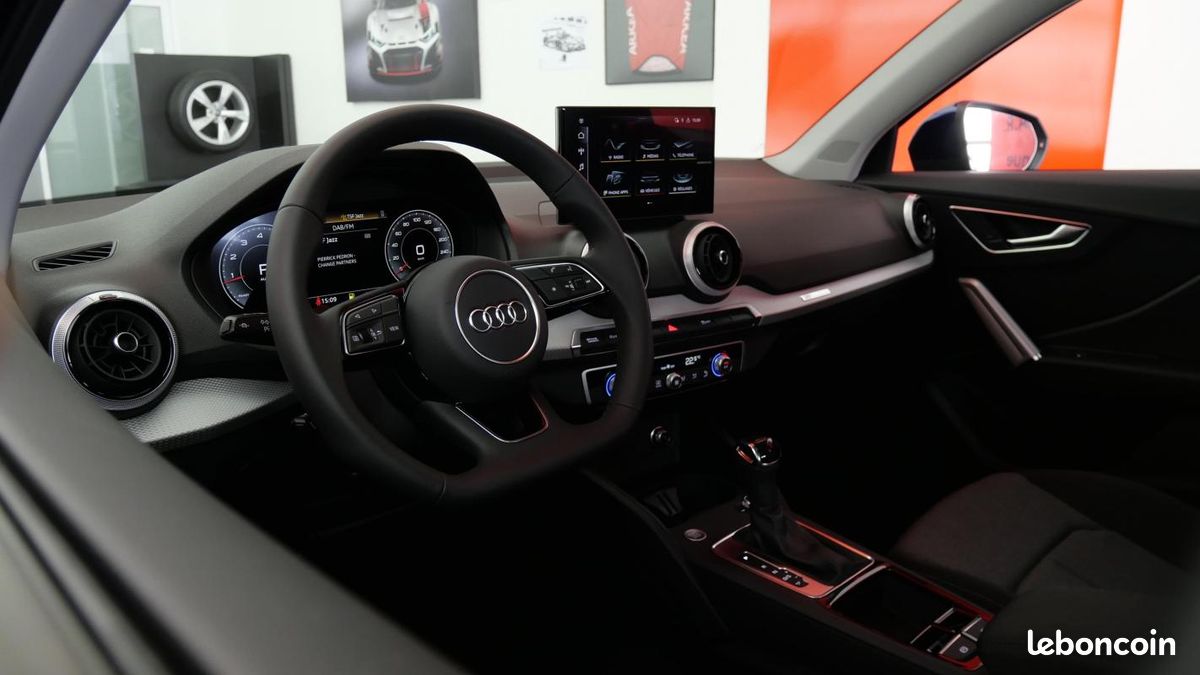 Audi Q2 35 TFSI 150 S tronic 7 Design (image 9)