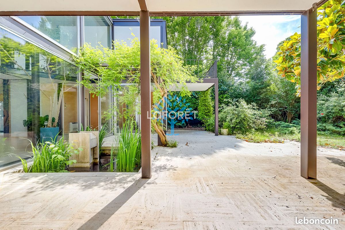 Maison 8 pièces 241 m² · à Saint-Maur-des-Fossés · 241 m² · 1 490 000 €
