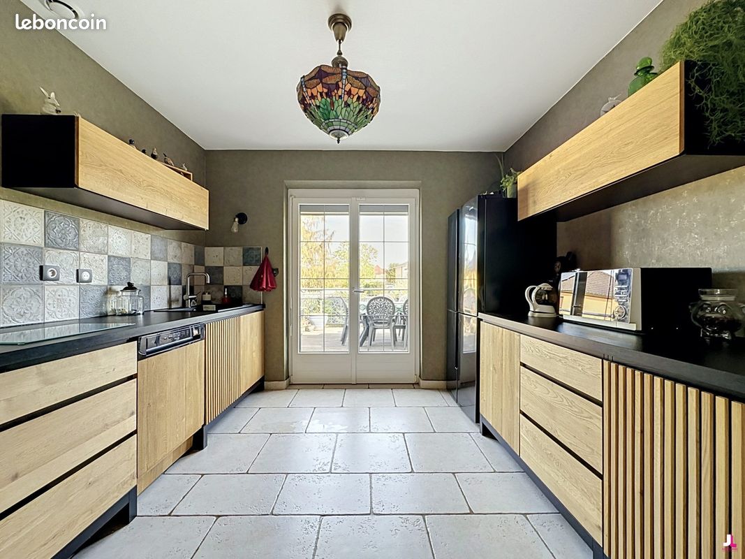 Maison 5 pièces 95 m² · à Guénange · 95 m² · 350 000 €