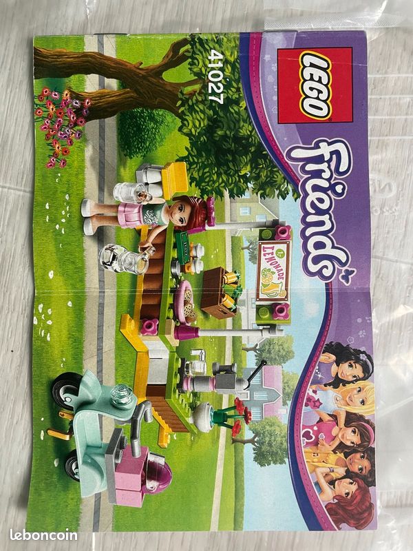 LEGO FRIENDS le stand de limonade de mia (image 2)