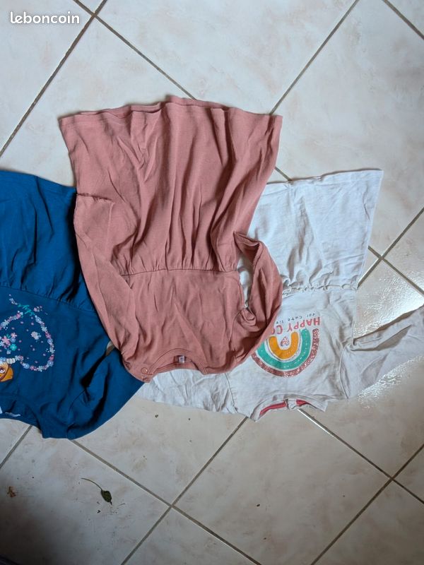 Gros lot vêtements fille 2 ans (image 11)