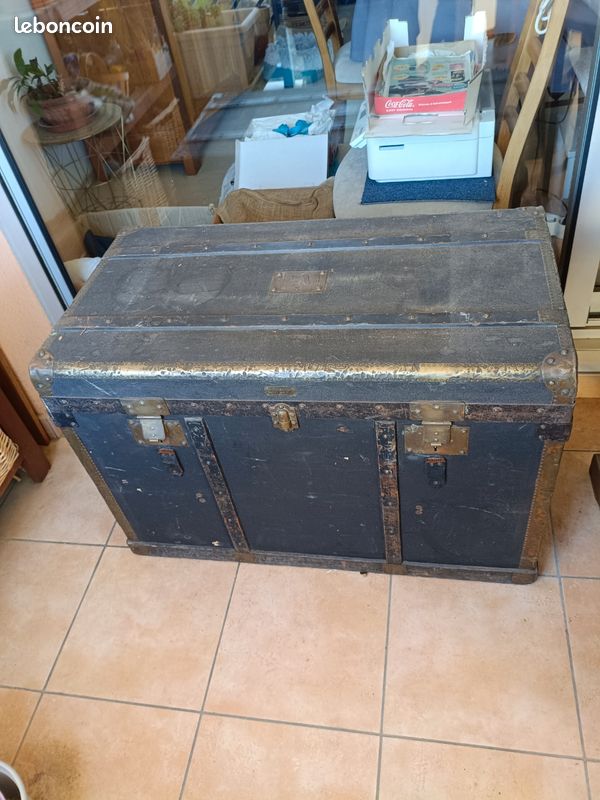Grande malle ancienne (image 1)