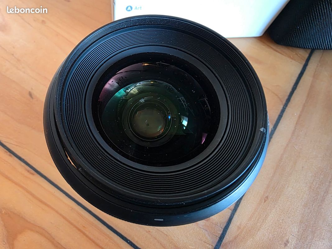 Sigma 24-35 F2 ART Monture Nikon (image 3)