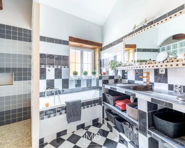 Maison 549 000 € - 232 m²