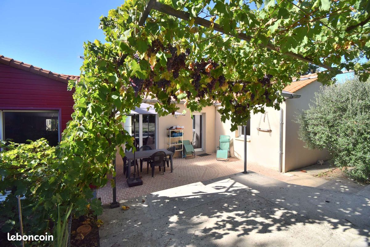 Maison 7 pièces 166 m² · à Maisdon-sur-Sèvre · 166 m² · 381 425 €
