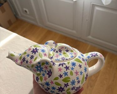 Théière L’Éléphant – Céramique – Décor Pois Multicolores – Vintage – Brillant