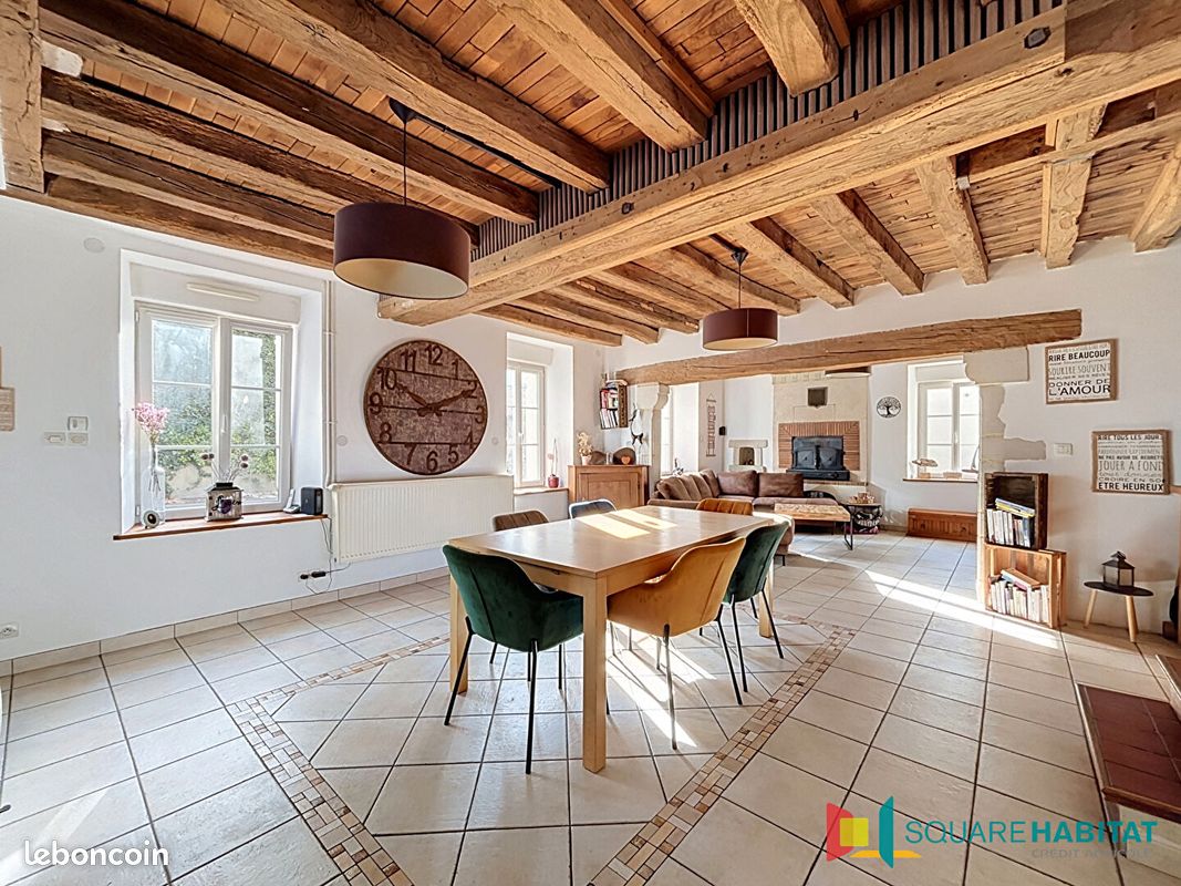 Maison 5 pièces 137 m² · à Le Plessis-Grammoire · 137 m² · 331 000 €