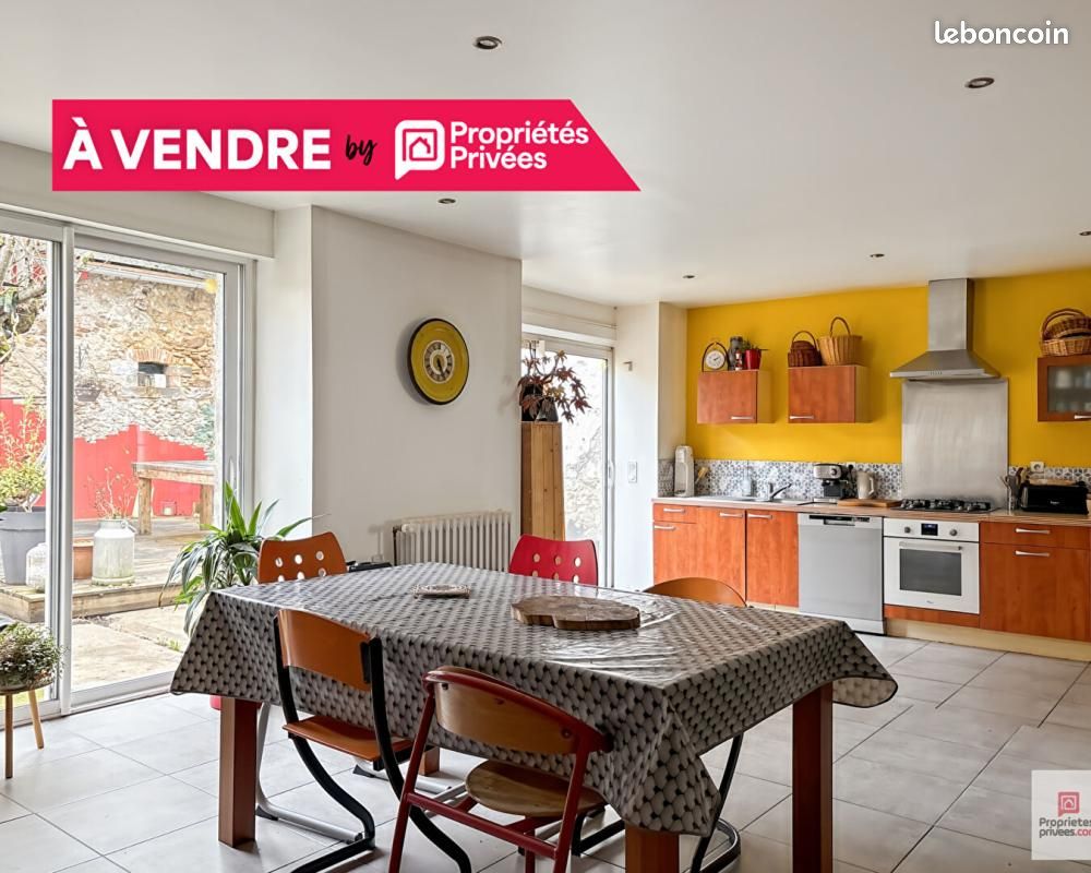 Maison 6 pièces 142 m² · à Morannes sur Sarthe-Daumeray · 142 m² · 174 703 €