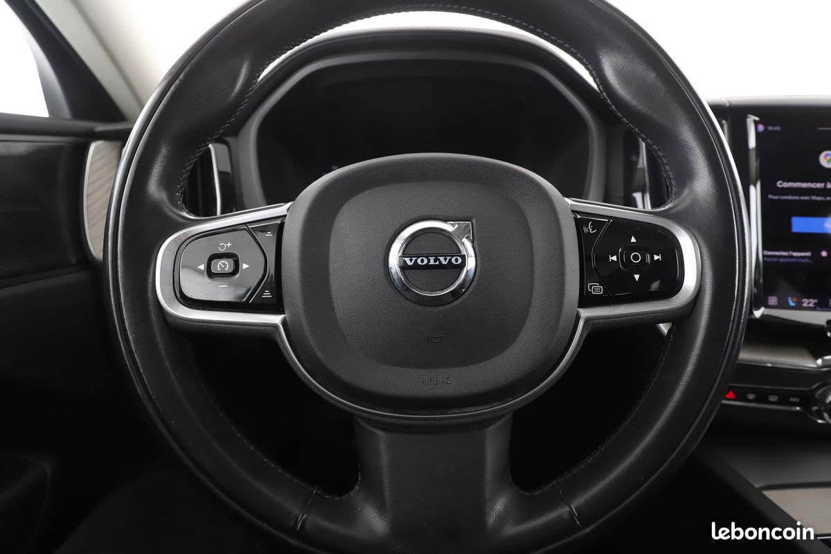 Volvo XC60 2.0 T6 Recharge AWD Inscription Luxe Geartronic 8 340 ch (image 17)