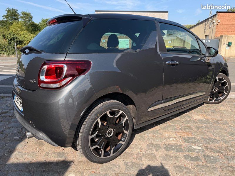 Citroen ds3 1.6hdi 100cv sportchic phase 2 phare laser , écran tactile , climauto , régulateur , caméra etc… (image 3)