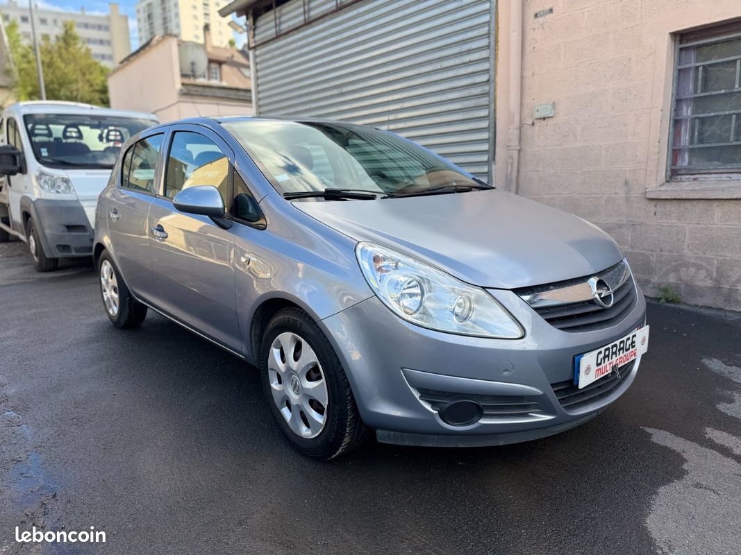 Opel Corsa D 1.2 80CH Enjoy (image 3)