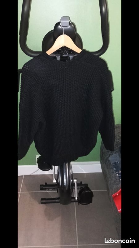 Gilet noir (grosse maille) (image 2)