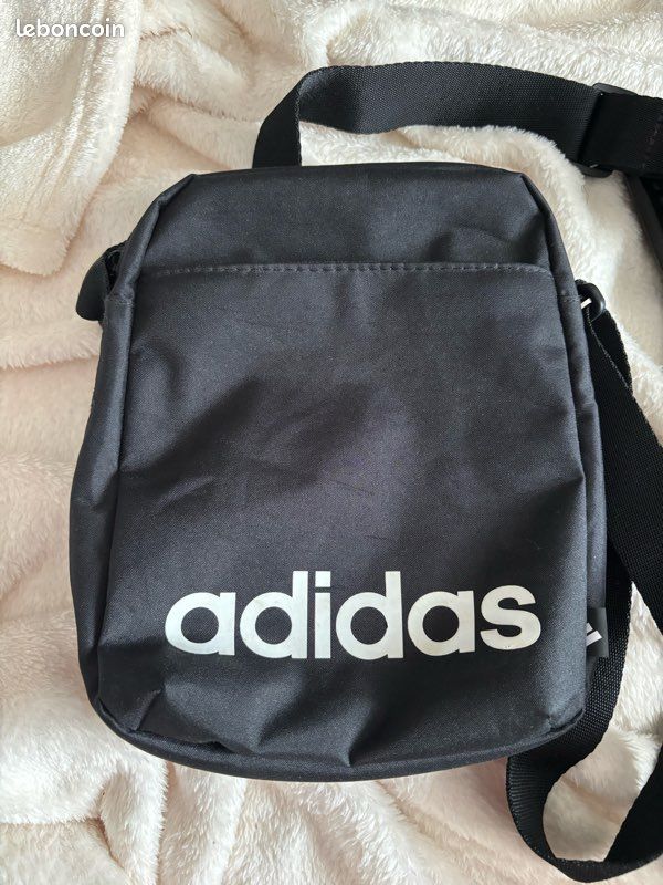 Sacoche Adidas (image 1)