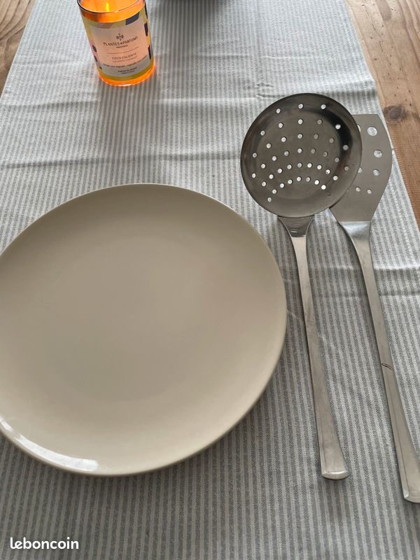 Ustensiles de cuisine x2 (image 1)