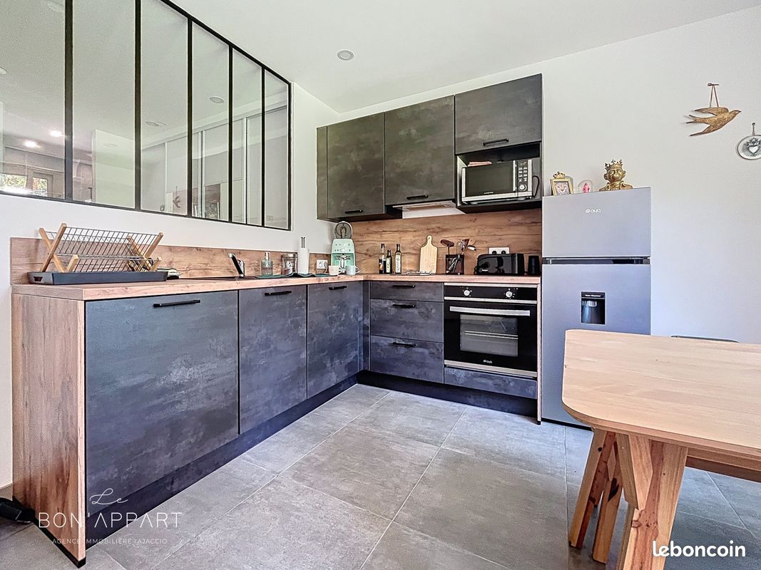 Appartement 1 pièce 34 m² · à Ajaccio · 34 m² · 768 €/mois