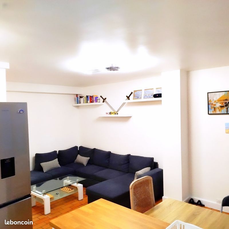 Appartement 3 pièces 55 m² · à Paris · 55 m² · 1 900 €
