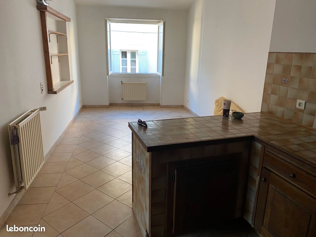 Appartement 2 pièces 65 m² · à Pernes-les-Fontaines · 65 m² · 139 000 €