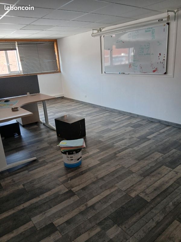 Bureau (image 3)