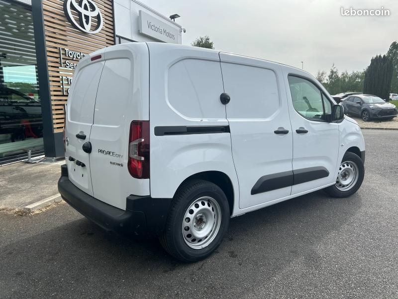 Toyota PROACE CITY Medium Electric 136ch 50 kWh Start Confort 3P MY25 (image 6)