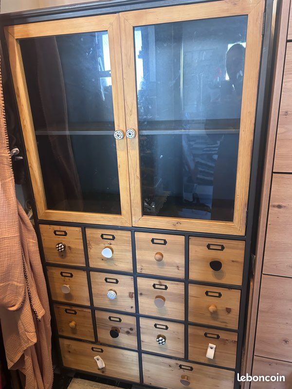 Armoire vitrine (image 2)