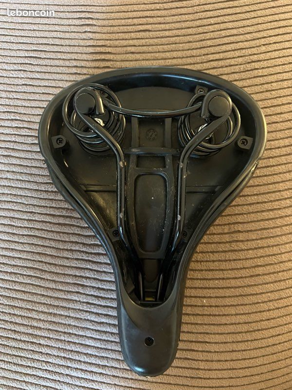 Selle vélo large confort avec ressorts - Neuve (image 4)