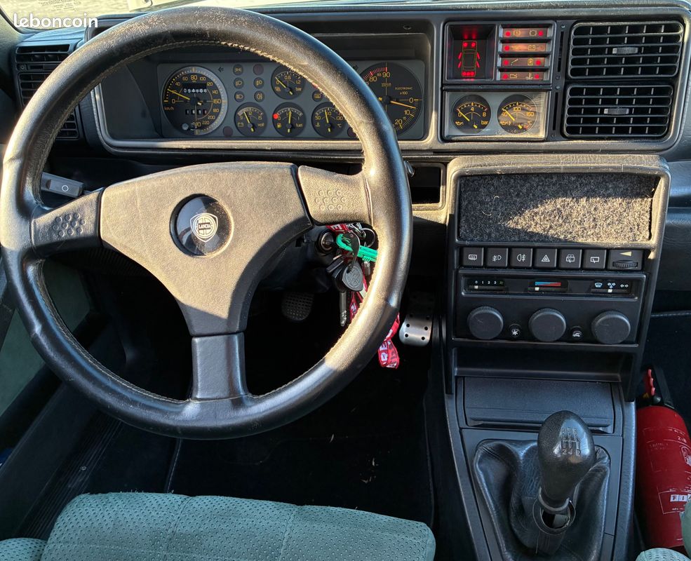 Lancia delta hf integrale evo 1 - conservé - factures d'entretien depuis 1994 (image 15)
