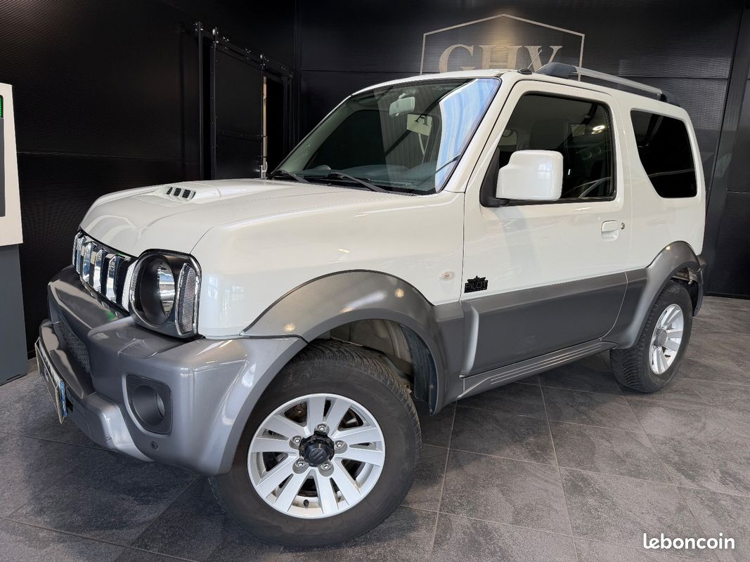 SUZUKI JIMNY 1,3L VVT 86Ch 4X4 3 PORTES 1ère MAIN (image 1)