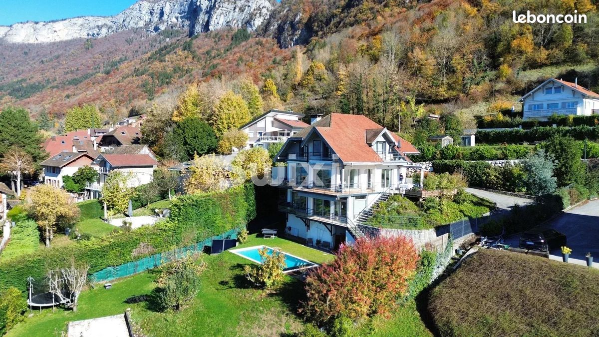 Maison 7 pièces 290 m² · à Talloires-Montmin · 290 m² · 3 100 000 €