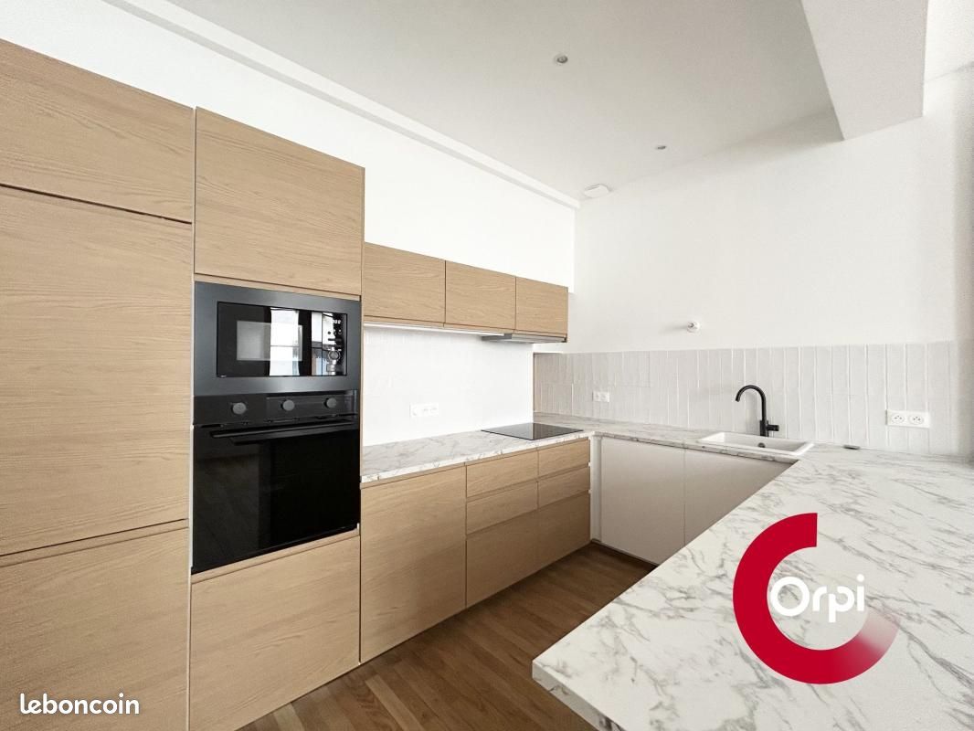 Appartement 2 pièces 45 m² · à Vienne · 45 m² · 880 €