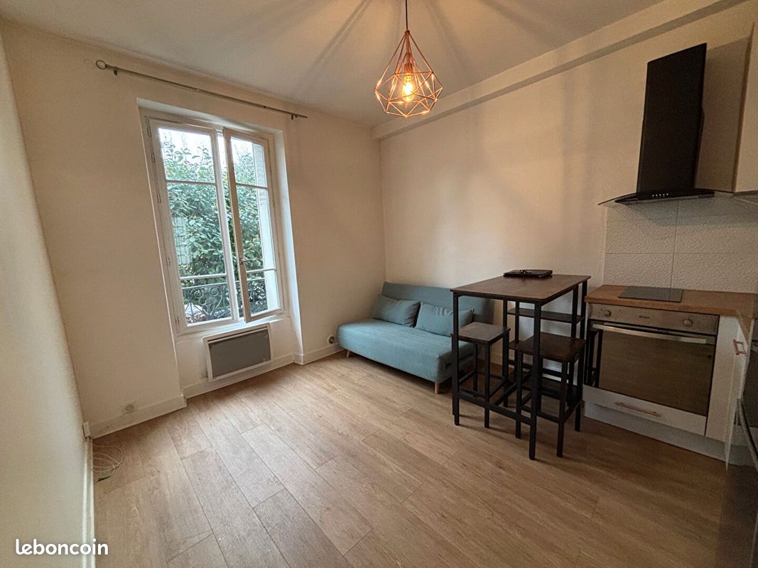 Appartement 2 pièces 24 m² · à Maisons-Laffitte · 24 m² · 900 €