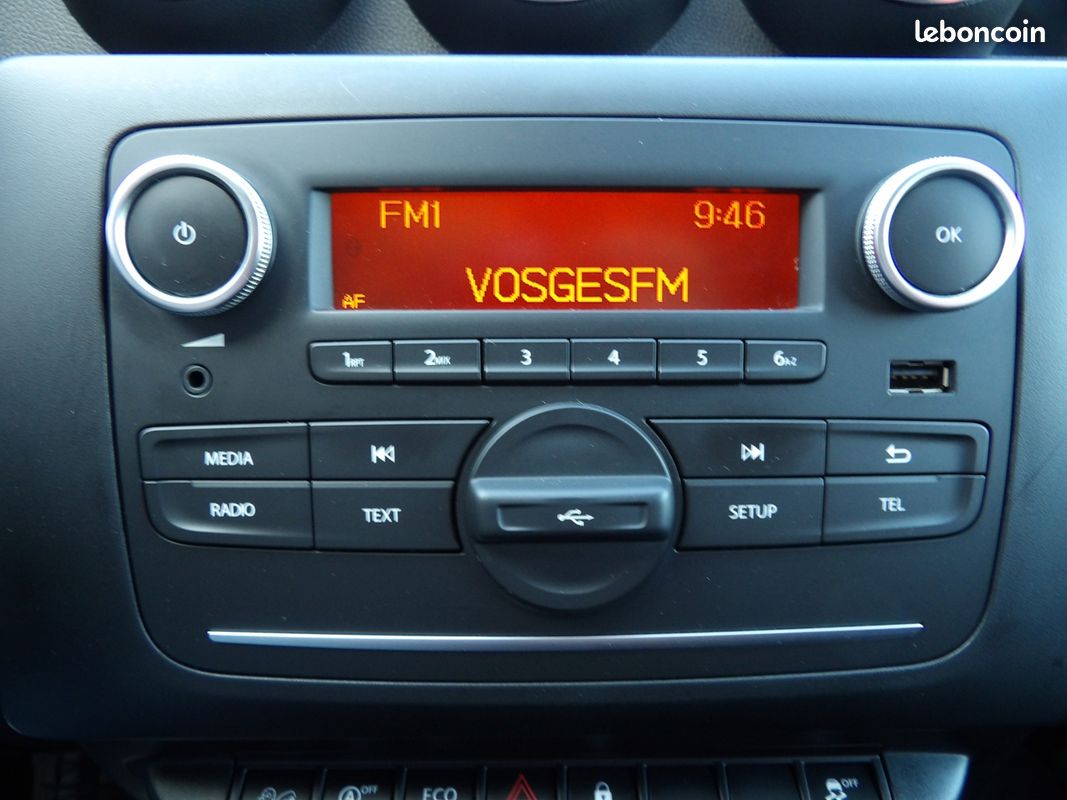 Dacia DUSTER 1.5 BLUE DCI 115CH ESSENTIEL 4X4 (image 4)