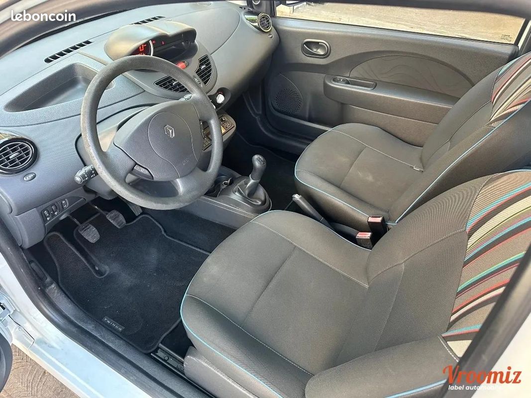 Renault Twingo 1.5 DCI 75 EXPRESSION DE 2013 A 3899e (image 5)